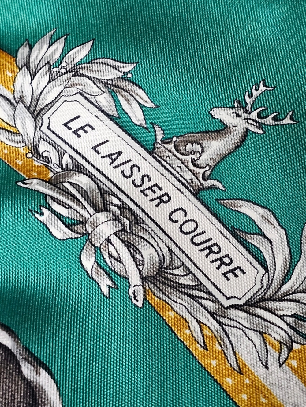 HERMES SCARF - Picture 4 of 16